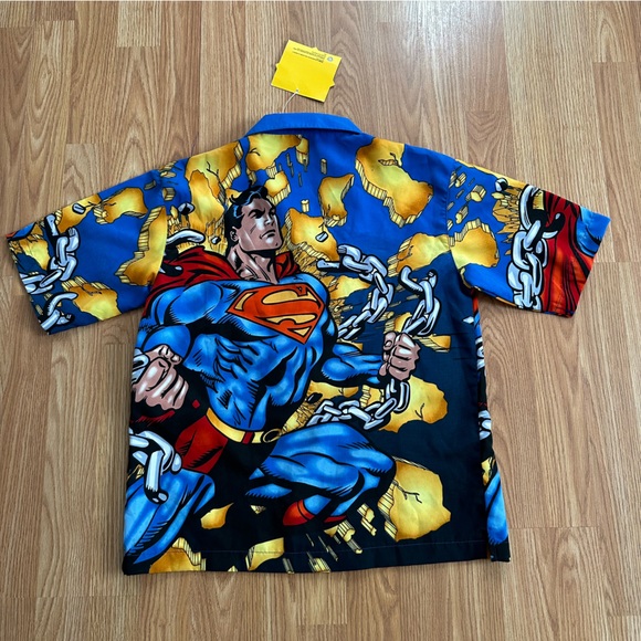 Superman Boy’s Shirt Large 14-16 All Over Print Short Sleeve Button Up - Picture 2 of 6